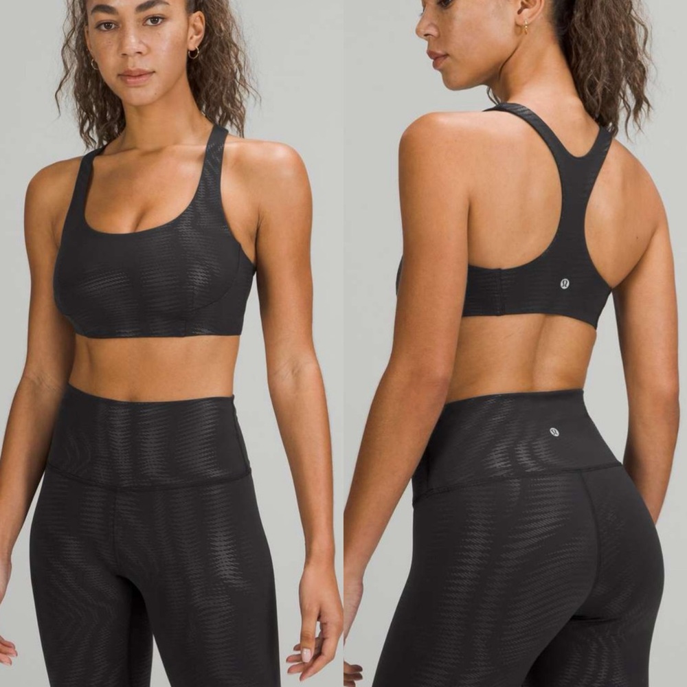 Lululemon Wunder Train Bra Foil C/D Cup Size 4 Shapeshifter Foil Black